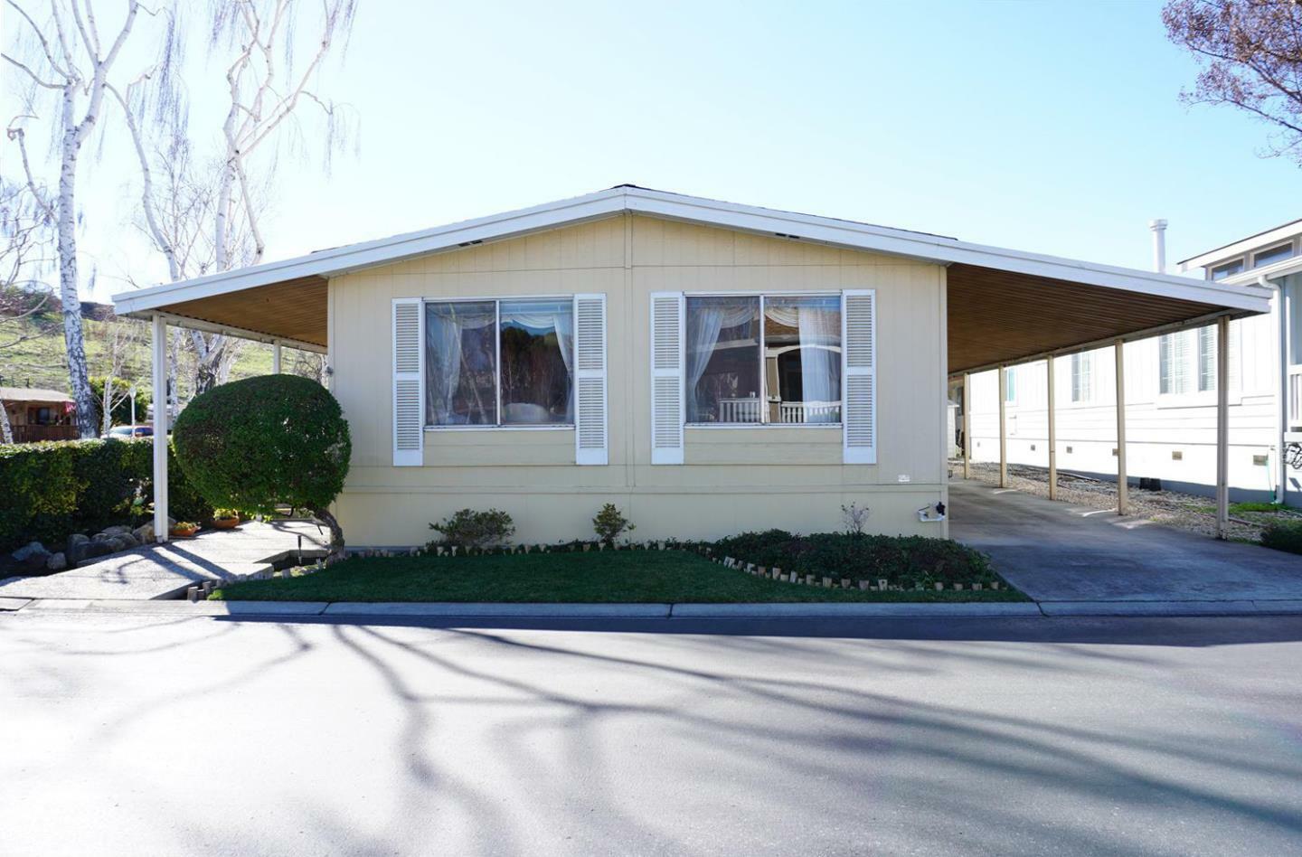 462 Millpond Drive 462  San Jose CA 95125 photo