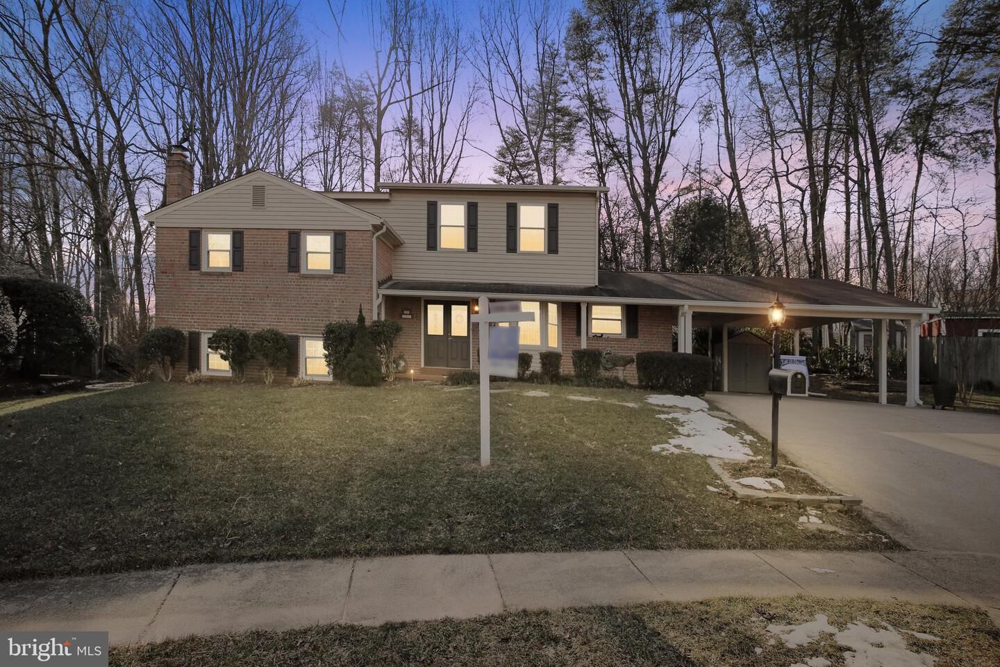 Property Photo: 6823 Reynard Drive VA 22152