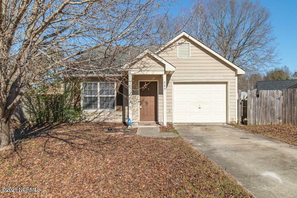 Property Photo:  609 S Hampton Drive  NC 28546 