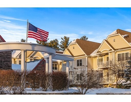 Property Photo: 160 Daniel Webster 306 NH 03060