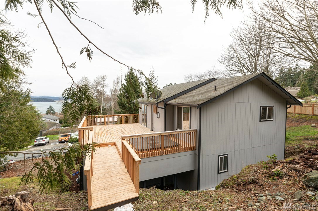 Property Photo:  15396 Dewey Crest Lane  WA 98221 