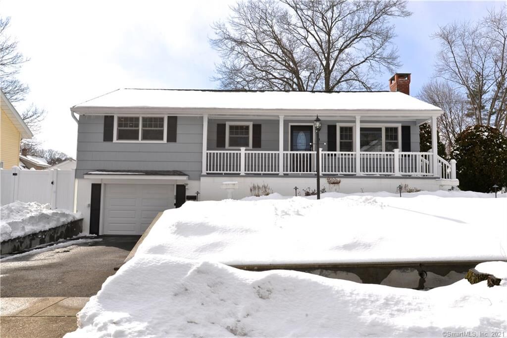 Property Photo: 19 Kerema Avenue CT 06460