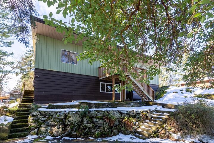2530 Wentwich Rd — photo 1