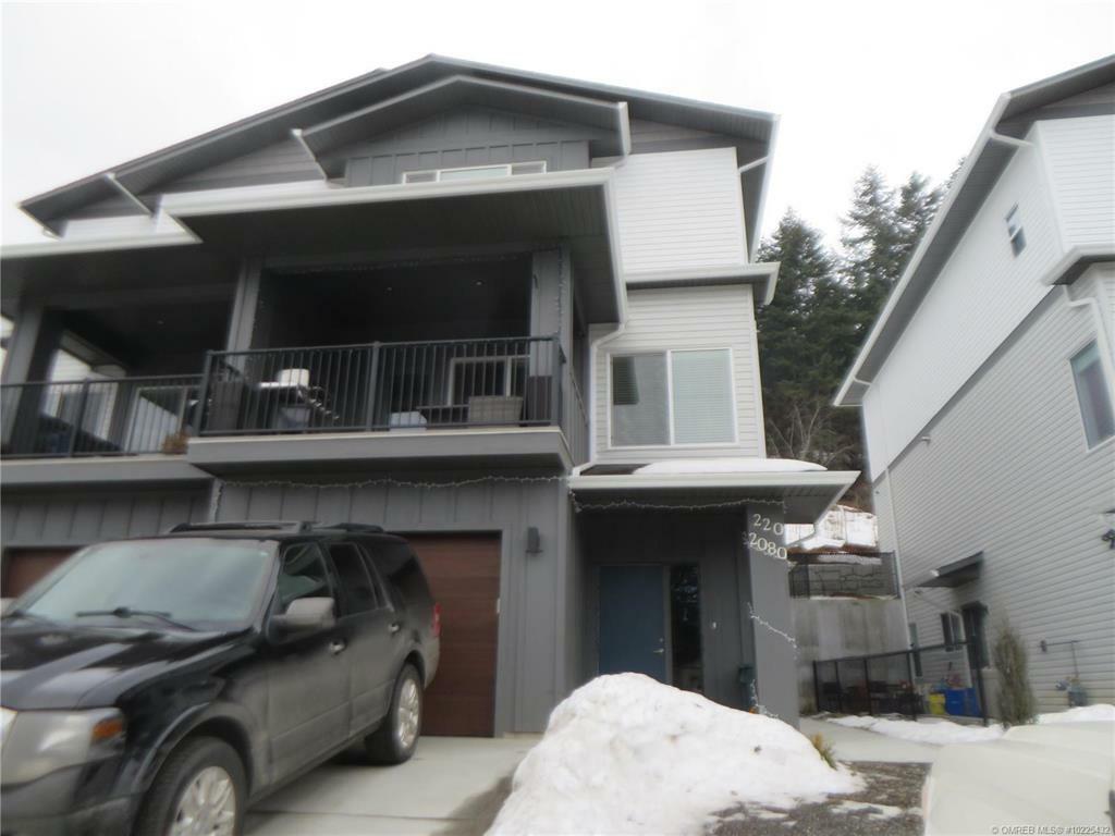 Property Photo: 2080 Mountain View Avenue 120 BC V0E 2G0