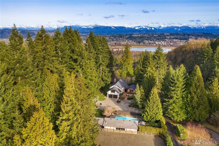 Property Photo: 15206 232nd Ave NE WA 98077