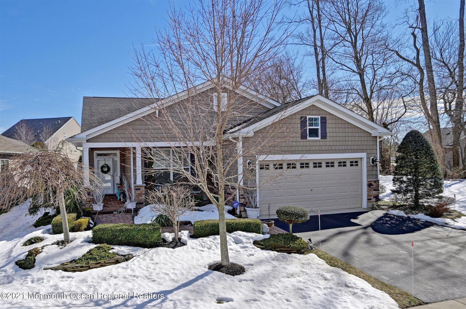 Property Photo:  18 Day Star Road  NJ 07726 
