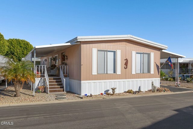 Property Photo:  135 Geranium Way 135  CA 93004 