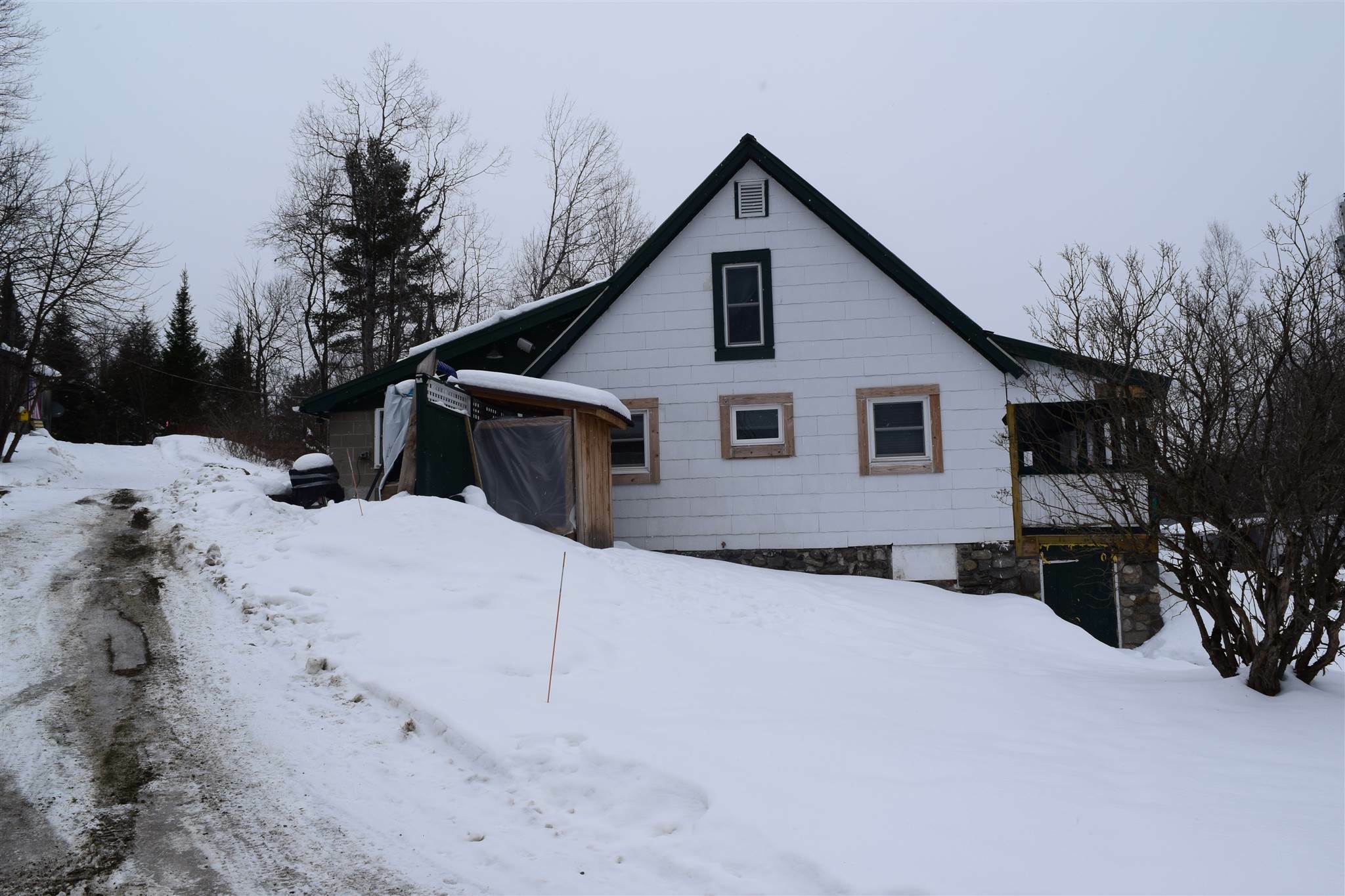 Property Photo:  362 Railroad Street  NH 03561 