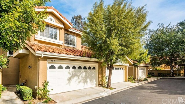 Property Photo:  454 Belcaro Way  CA 91377 