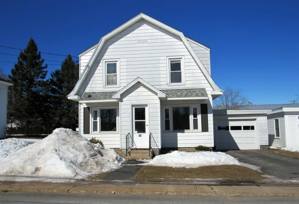 Property Photo:  16 N Bend Street  NY 12972 