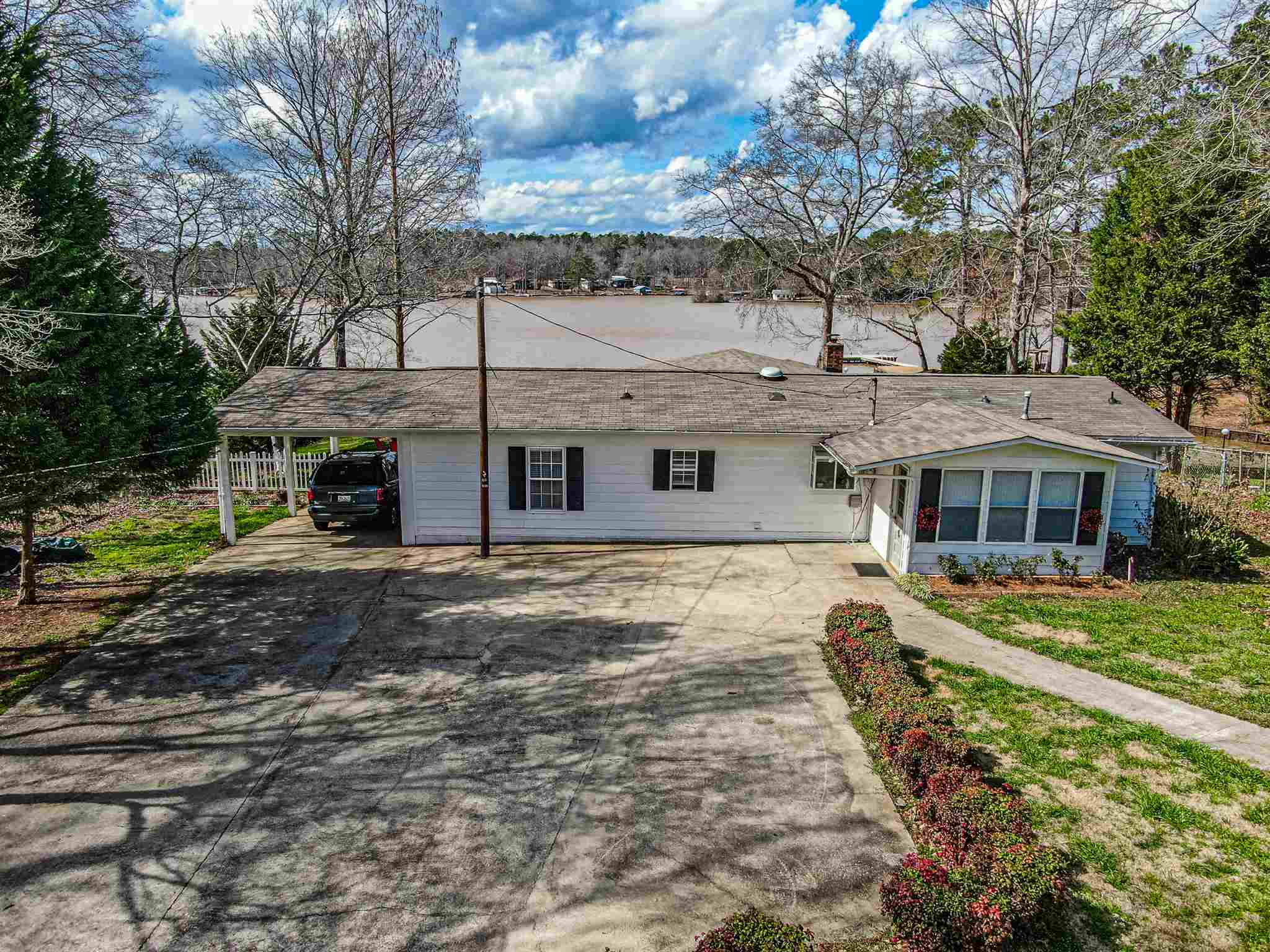 Property Photo:  339 Thomas Drive  GA 31024 