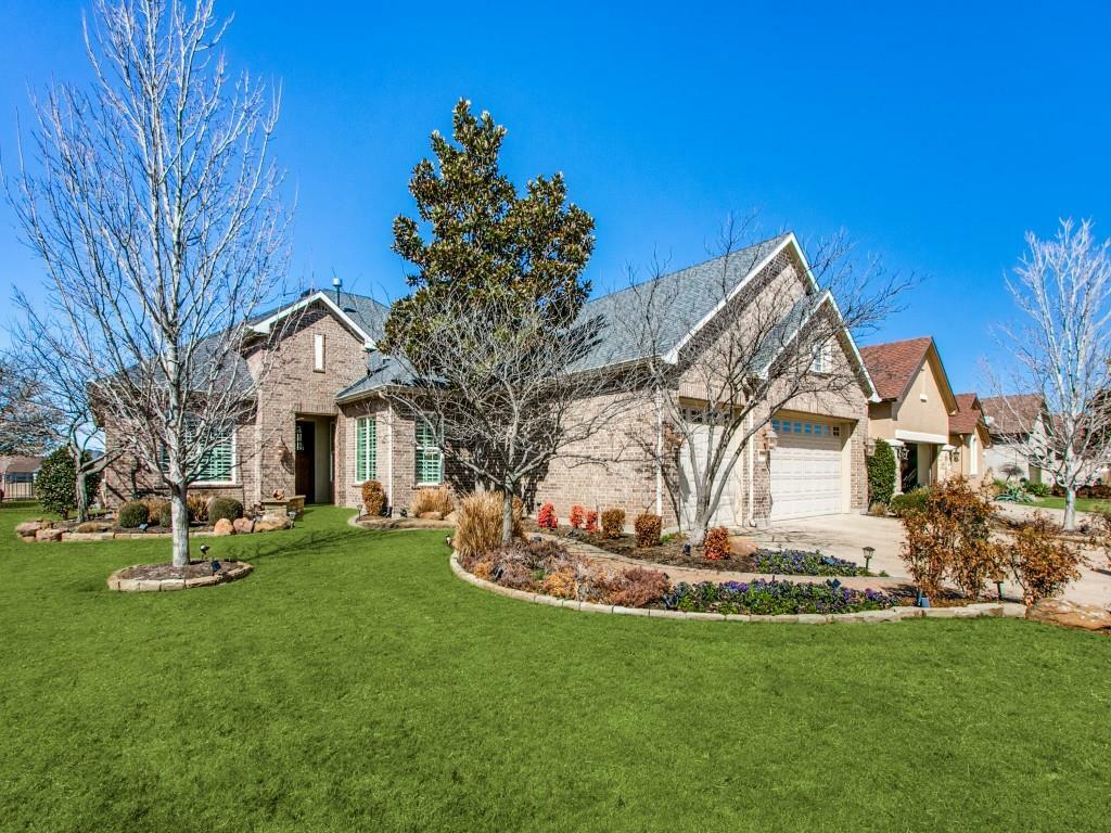 Property Photo: 9600 Edmondson Drive TX 76207