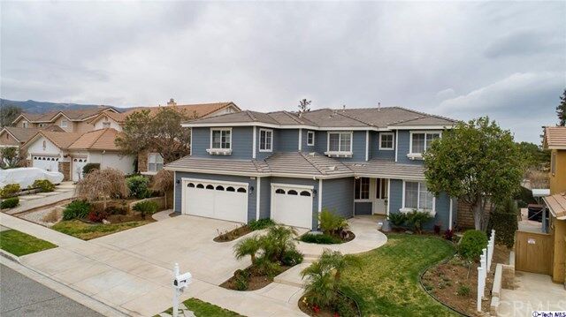 Property Photo:  721 Cinnabar Place  CA 93065 