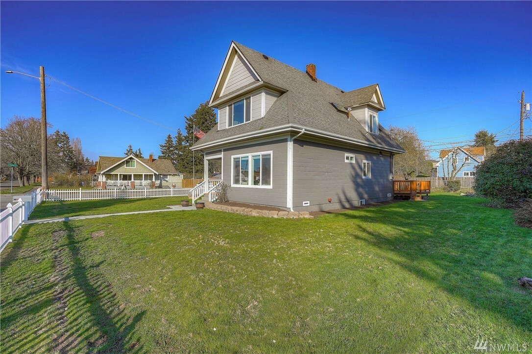 Property Photo:  5303 S Prospect St  WA 98409 