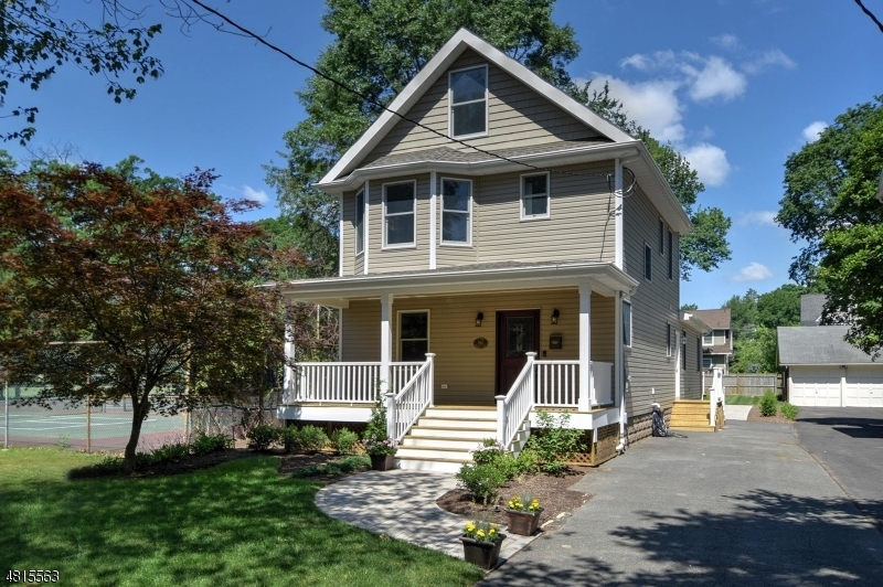 Property Photo:  233 Orchard St  NJ 07090 