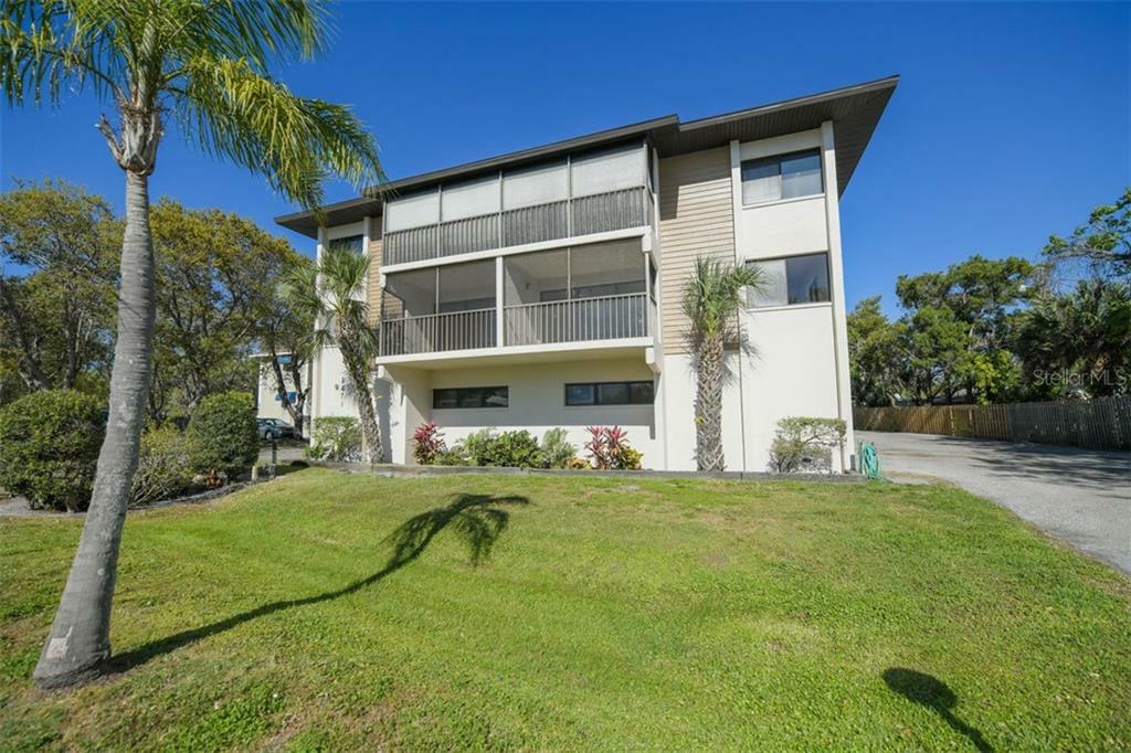 Property Photo:  6471 Beechwood Avenue 202  FL 34231 