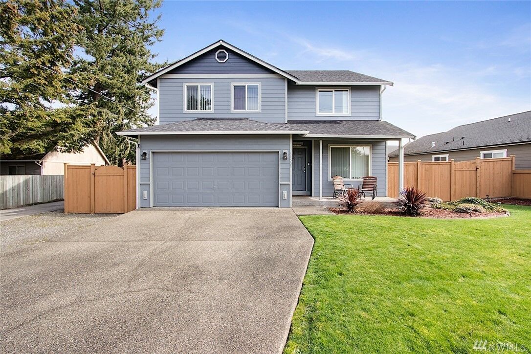 Home for sale in Lakewood 11305 Holden Rd SW, Lakewood, WA 98498