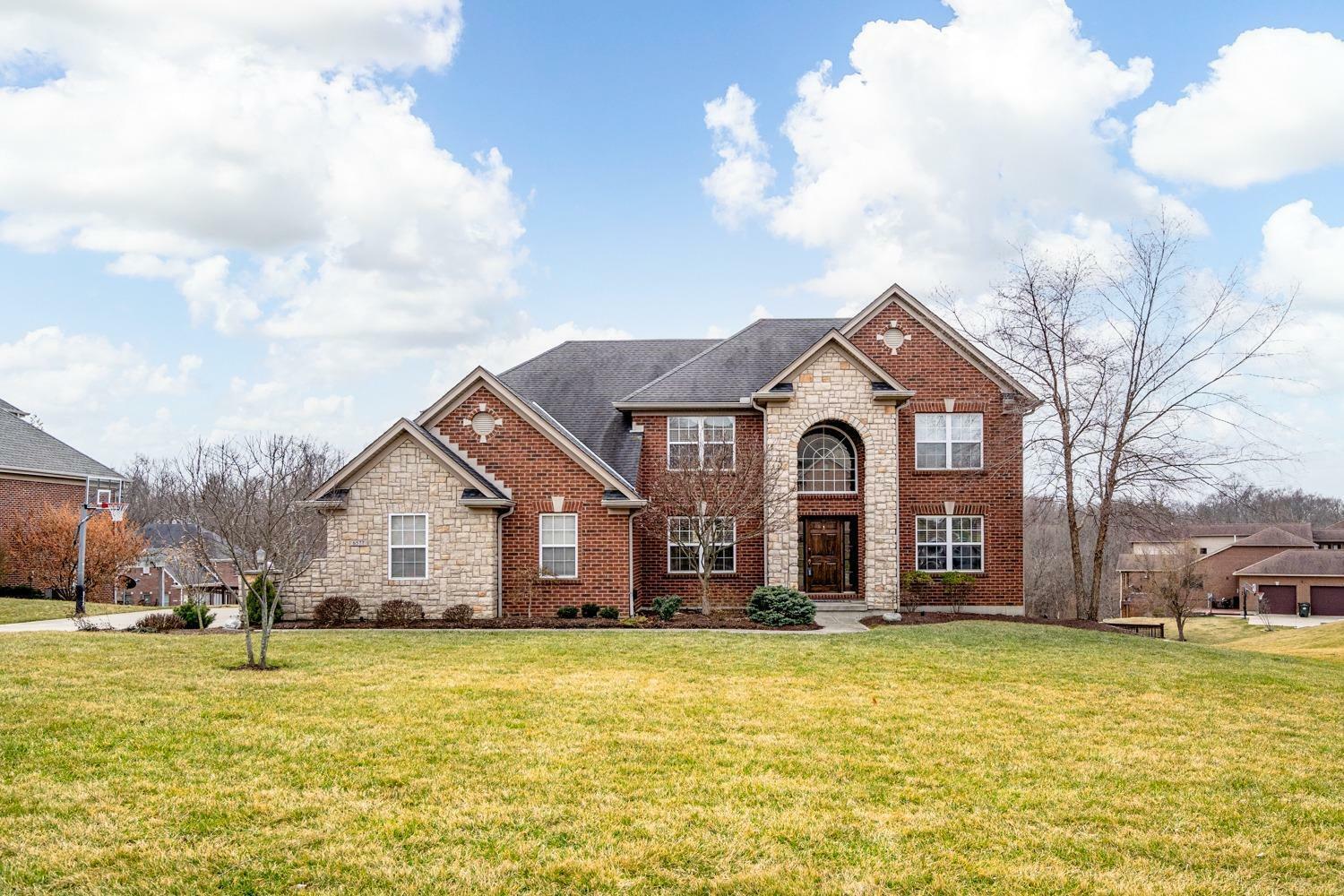 Property Photo: 6577 Greenoak Dr OH 45248