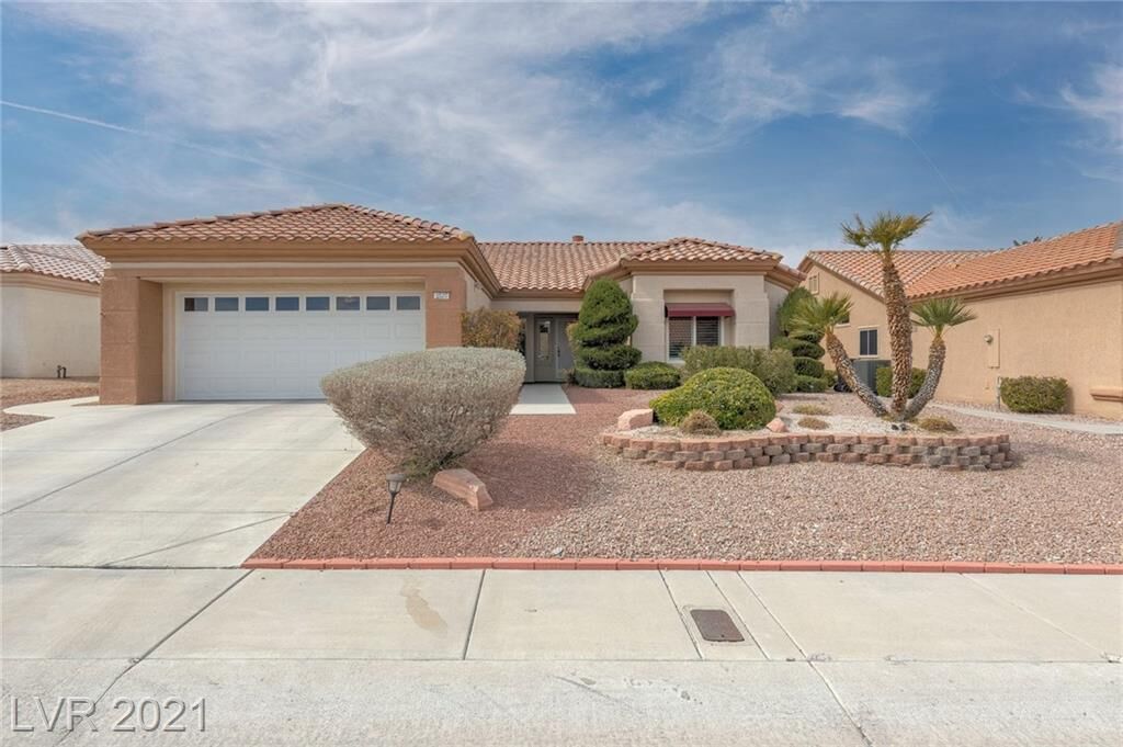 Property Photo:  2537 Lotus Hill Drive  NV 89134