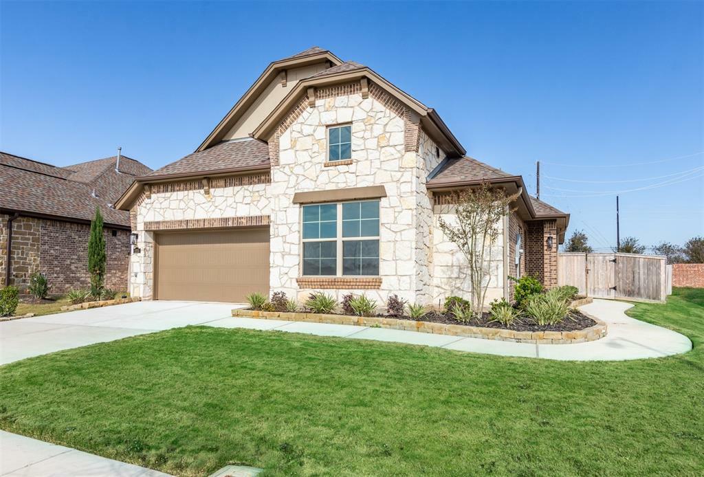Property Photo: 2215 Rose Manor Court TX 77469