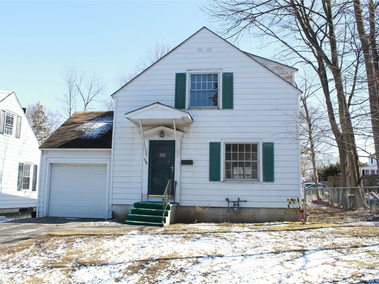 Property Photo:  990 Pine Street  VT 05401 