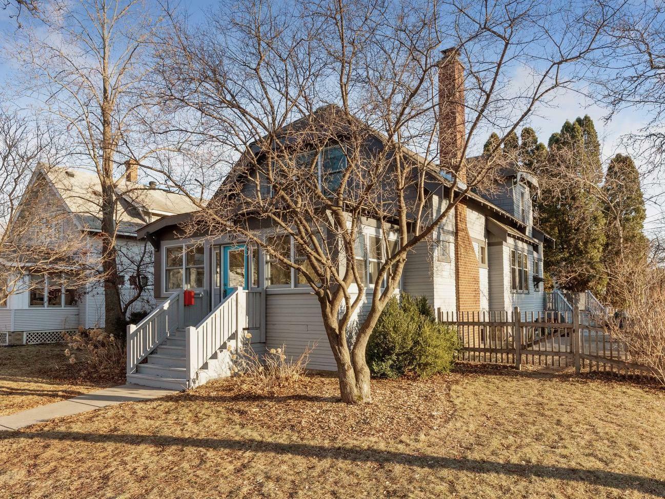 Property Photo:  126 Delos Street W  MN 55107 