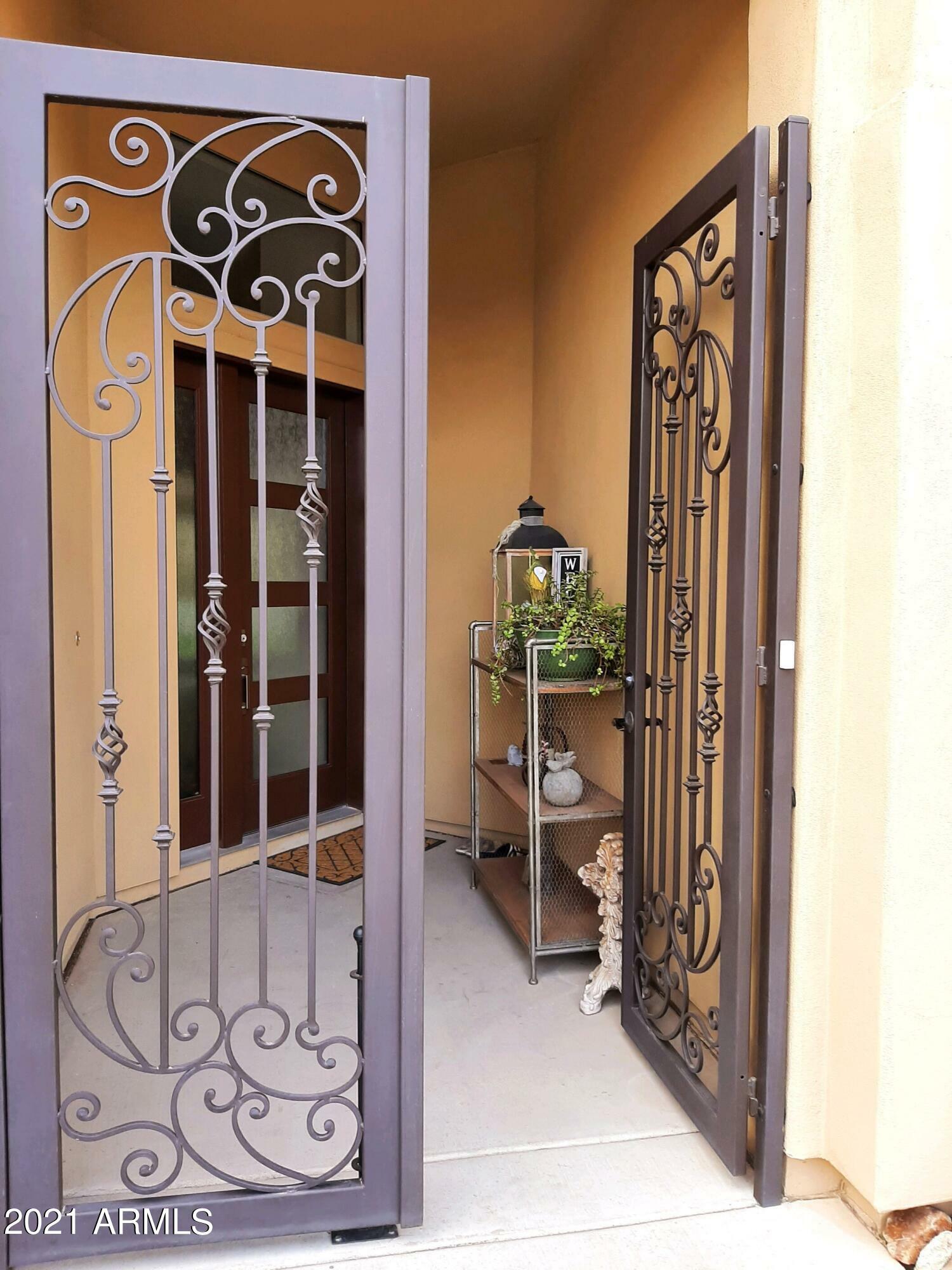Property Photo: 15538 E Cactus Drive AZ 85268