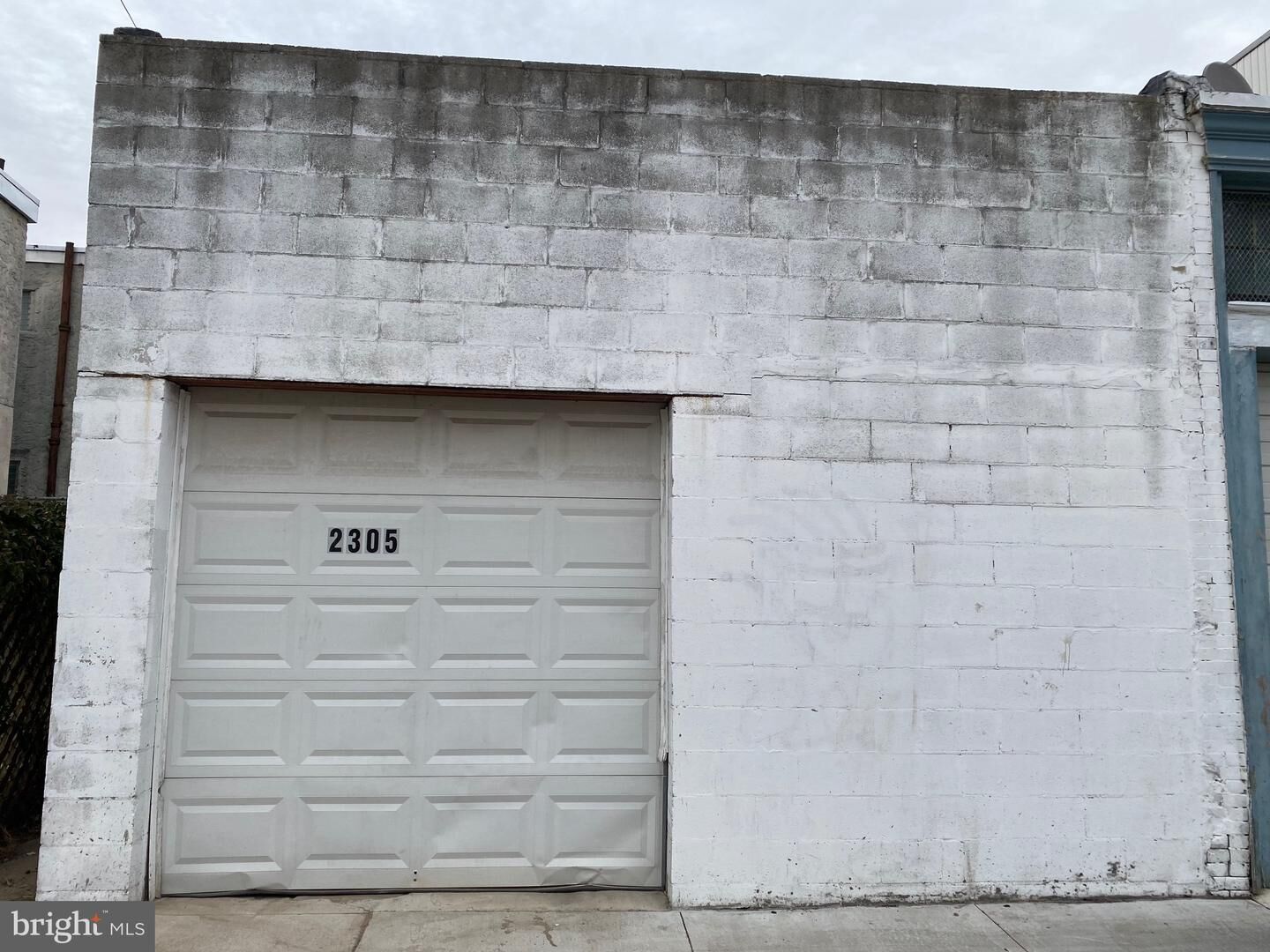 Property Photo: 2305 E Gordon Street PA 19125