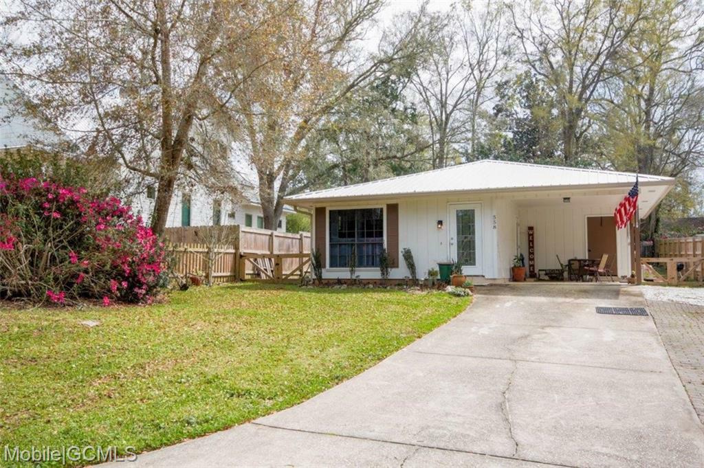 Property Photo:  Bellangee Avenue  AL 36532 