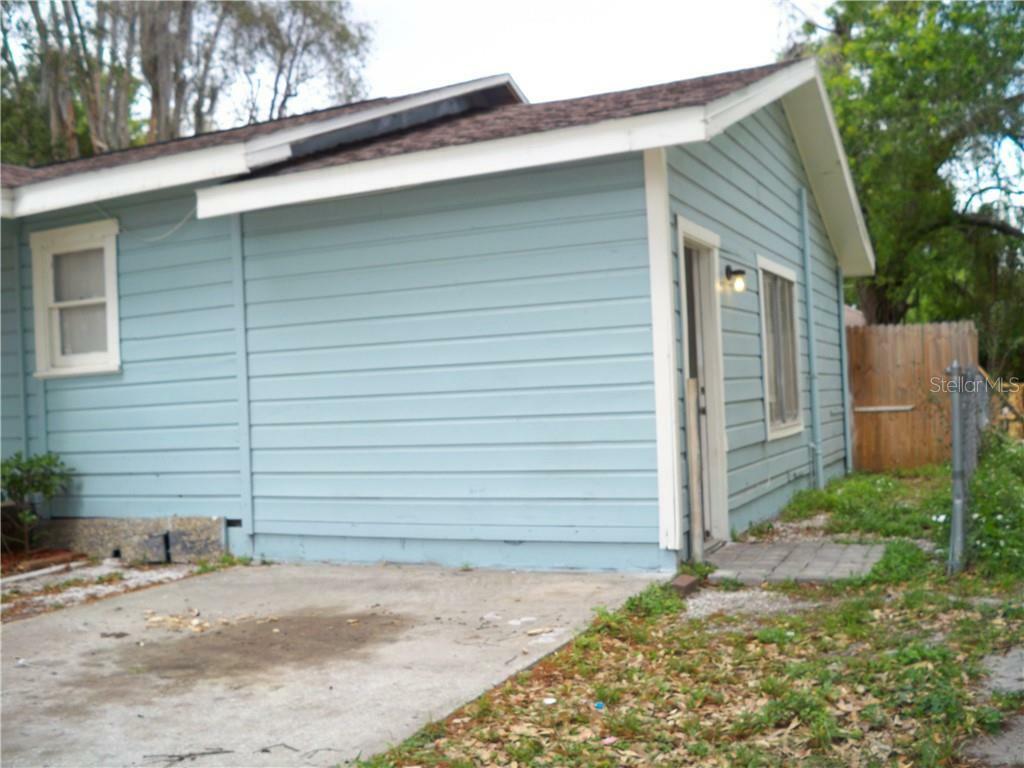 Property Photo:  1717 W Mohawk Avenue  FL 33603 