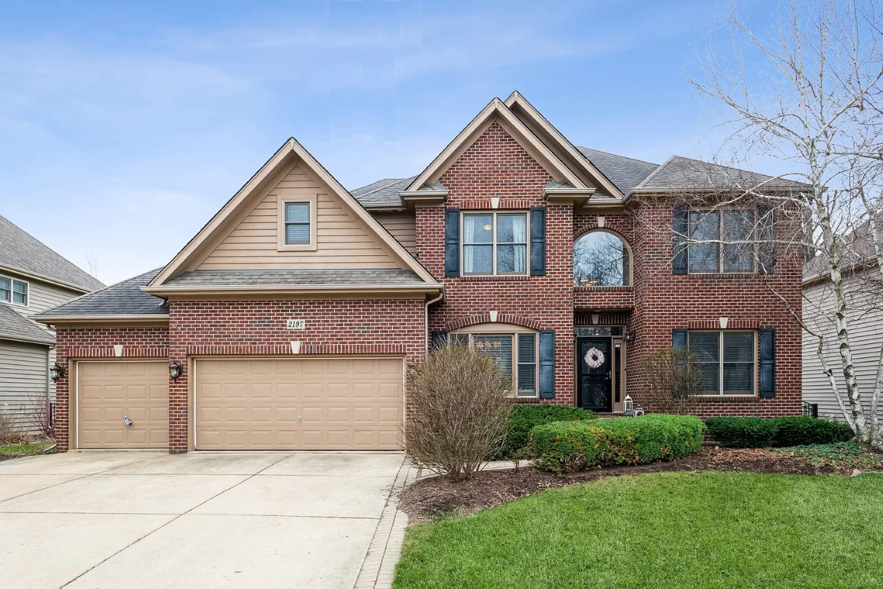 Property Photo:  2197 Red Maple Lane  IL 60502 