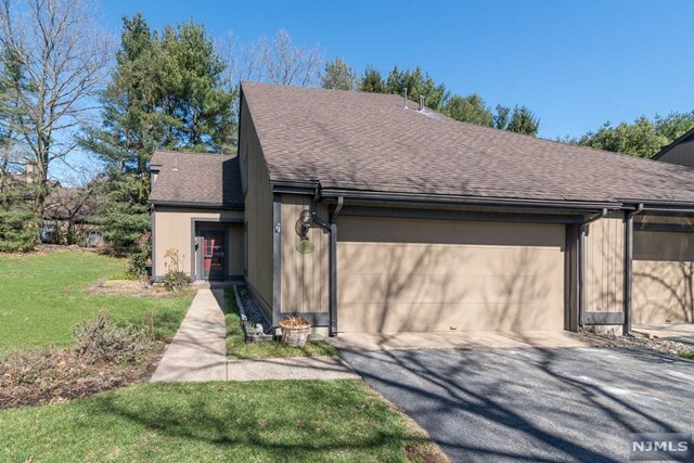 Property Photo: 405A Bromley Place NJ 07481
