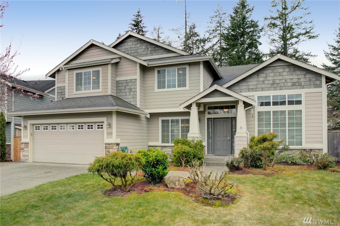 Property Photo:  18424 118th Av Ct E  WA 98374 