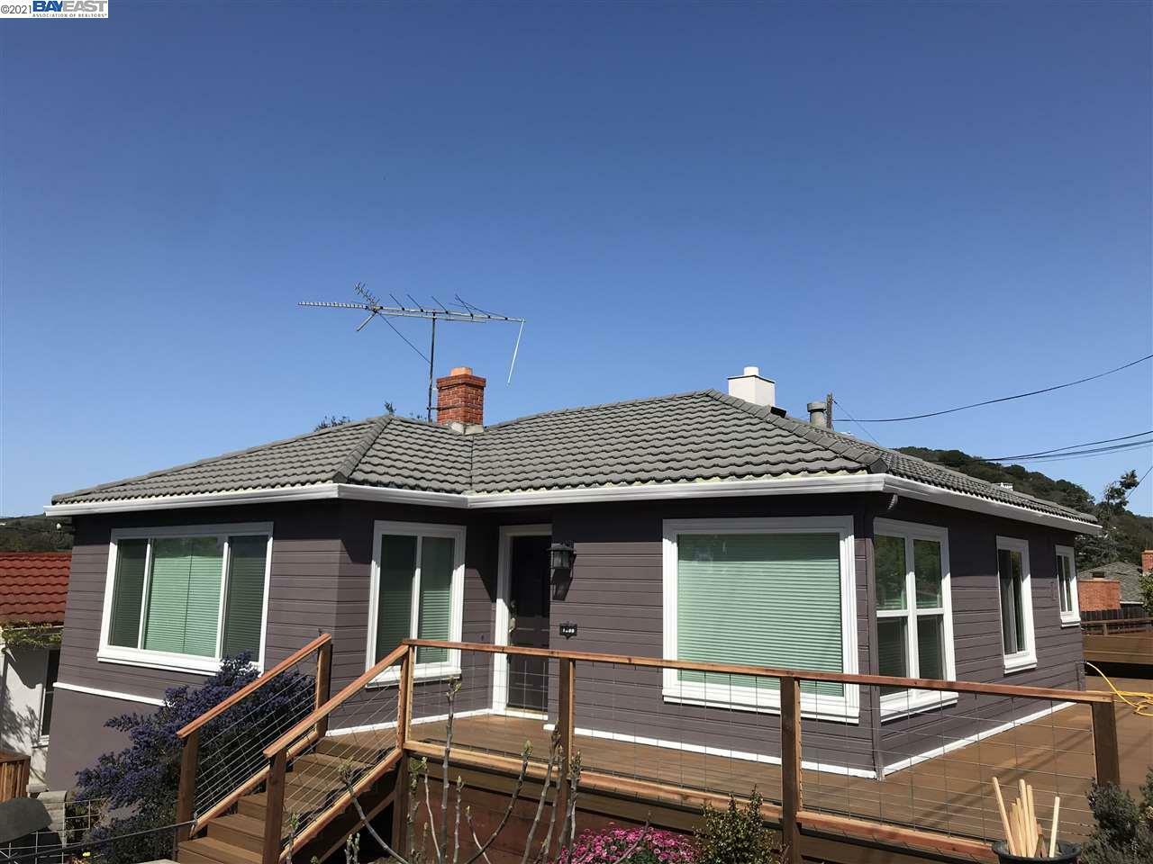 Property Photo:  1398 Graff Ave  CA 94577-3952 