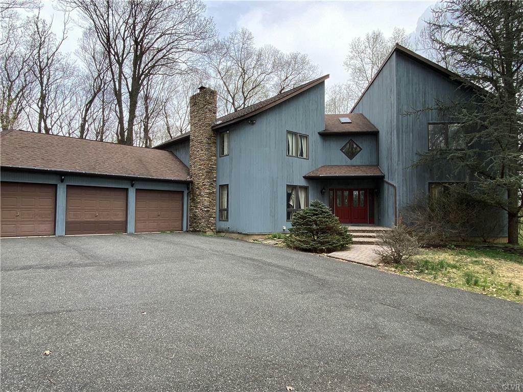 5751 Stag Drive  Upper Milford Twp PA 18049 photo