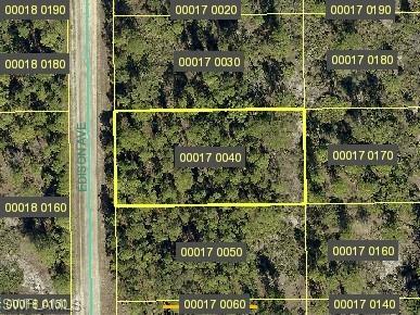 Property Photo:  1712 Edison Avenue  FL 33972 