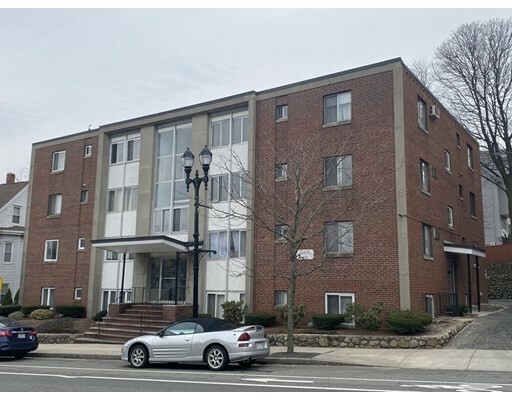 Property Photo: 859 Broadway 7 MA 02149