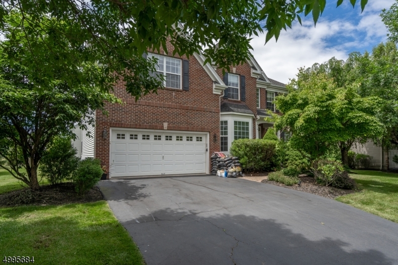 Property Photo: 12 Crestview Dr NJ 08809