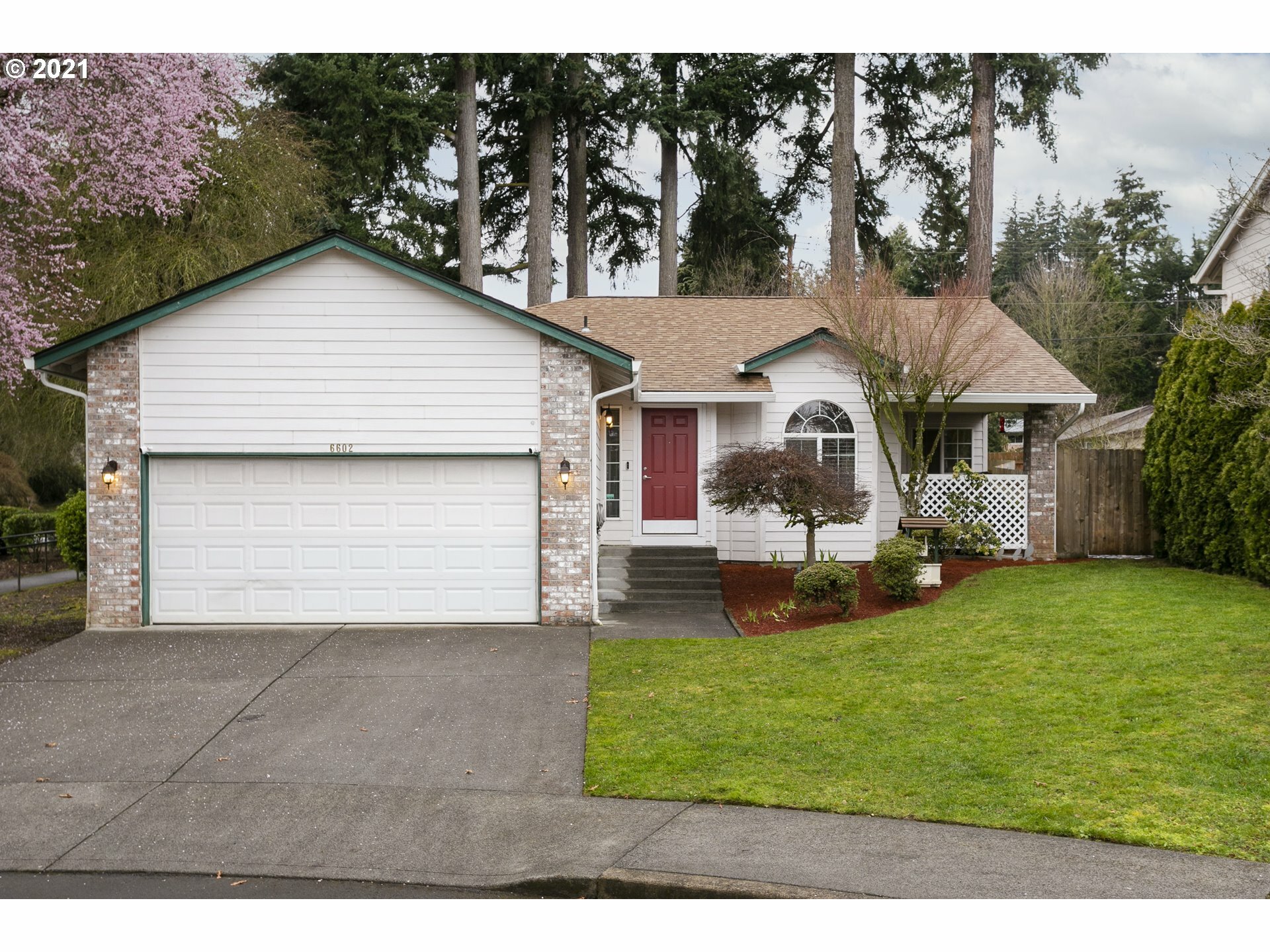 Property Photo: 6602 NE 51st Cir WA 98661