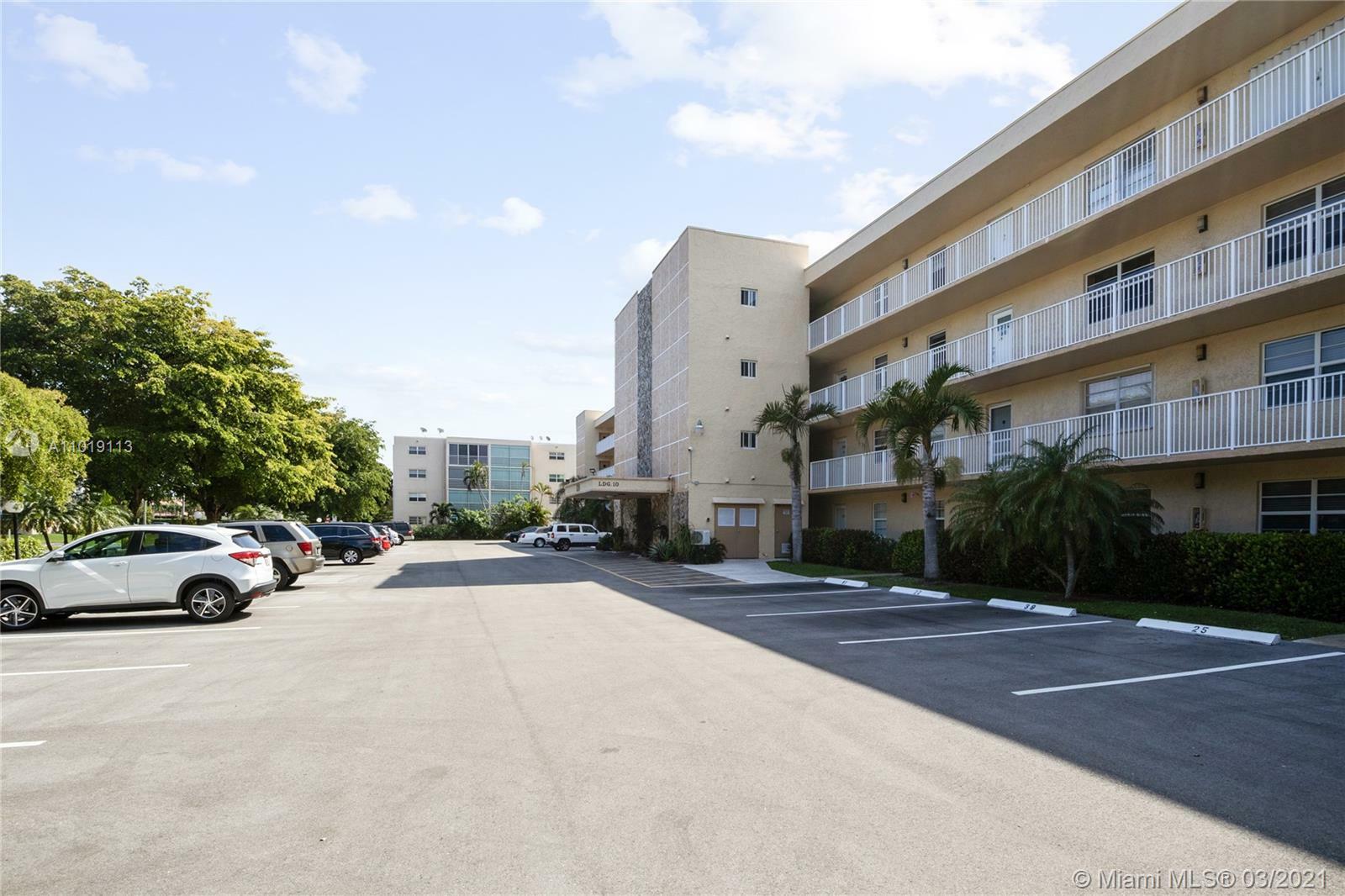 Property Photo: 1024 SE 4th Ave 404 FL 33004