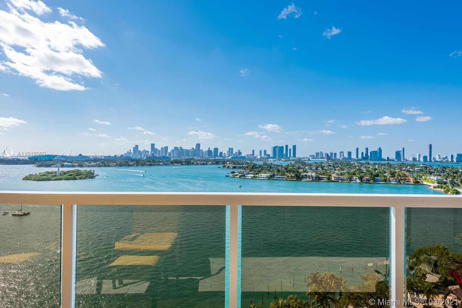 Property Photo:  9 Island Ave 1604  FL 33139 