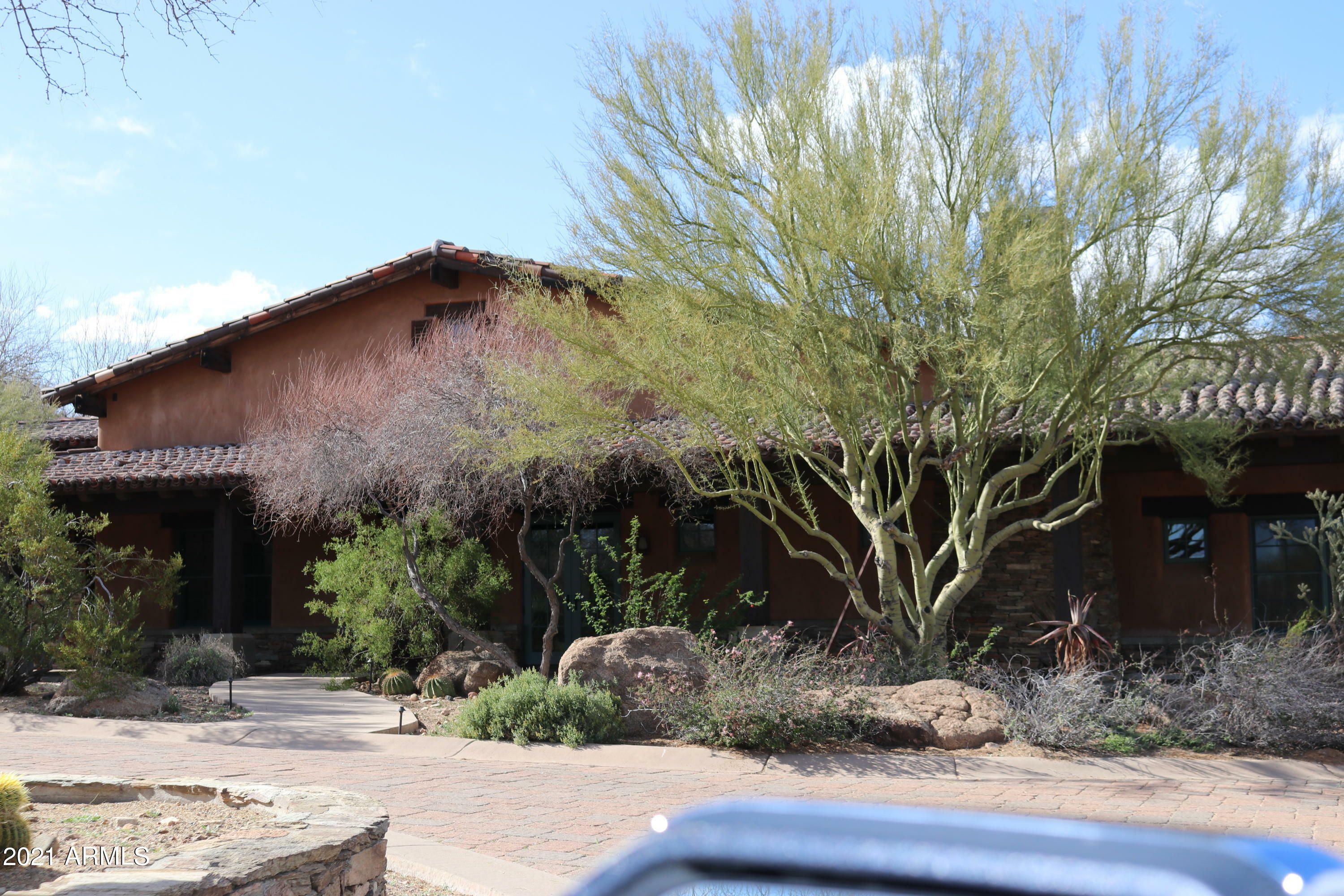Property Photo: 785 E Monte Vista Trail 4 AZ 85390
