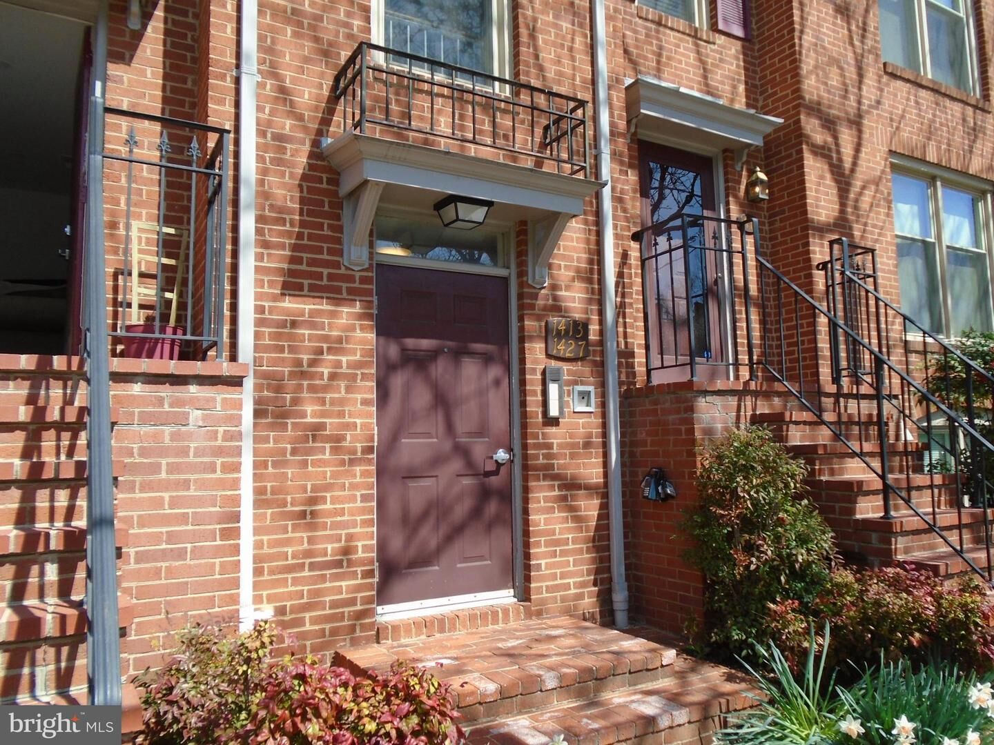 Property Photo:  1421 Oronoco  VA 22314 