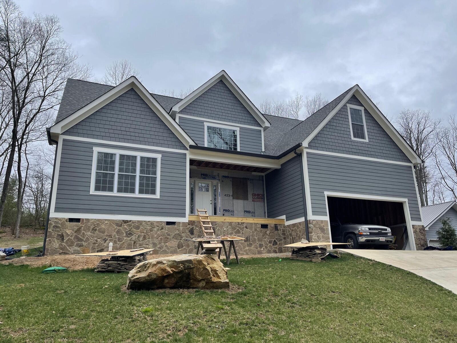 Property Photo: 2113 Walnut Street TN 37377