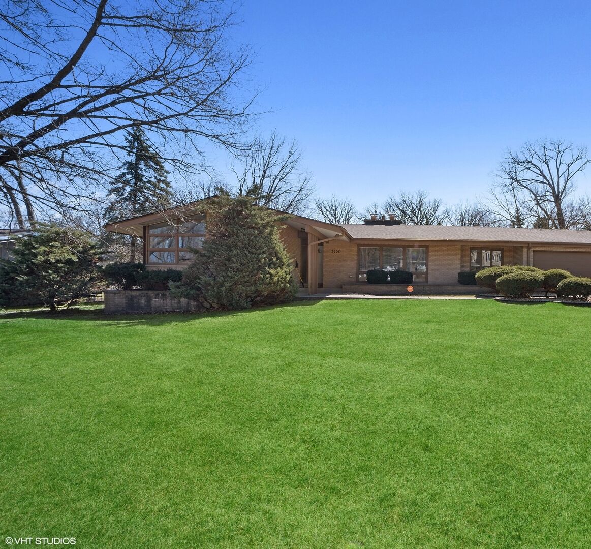 Property Photo: 3608 Parthenon Way IL 60461