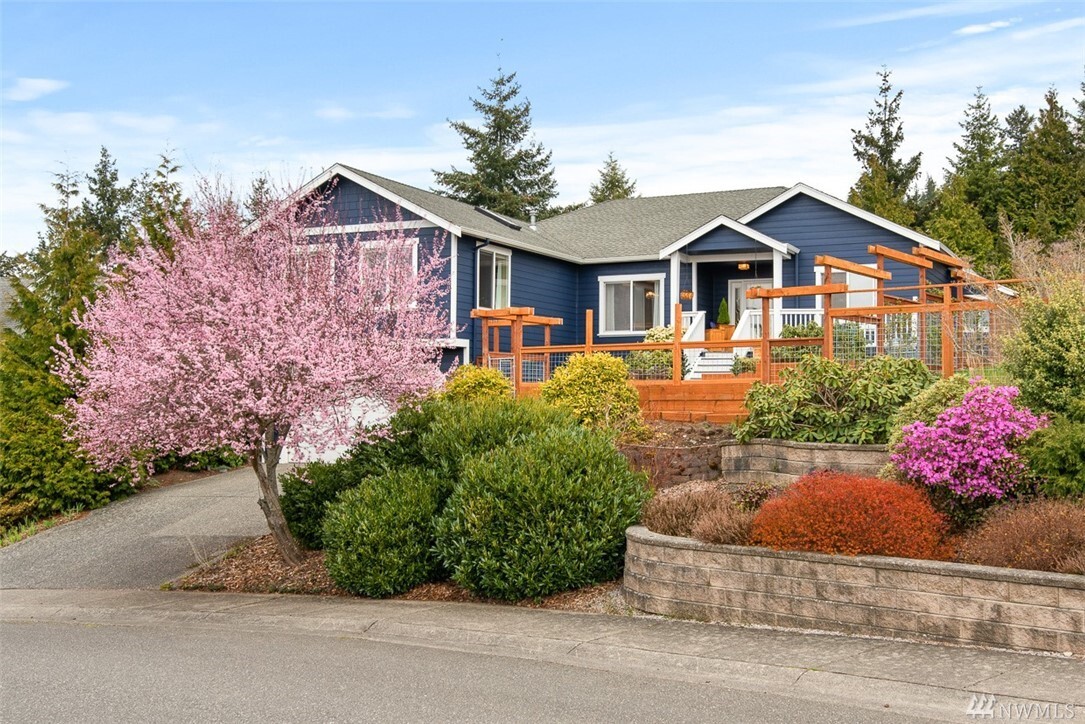 Property Photo: 3308 Cedarside Ct WA 98226