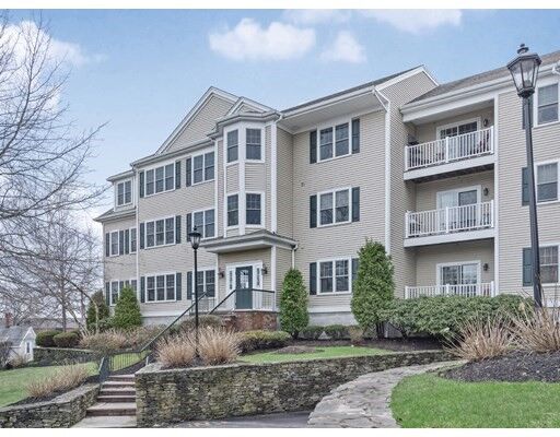 Property Photo: 1 Lenox St 315 MA 02062
