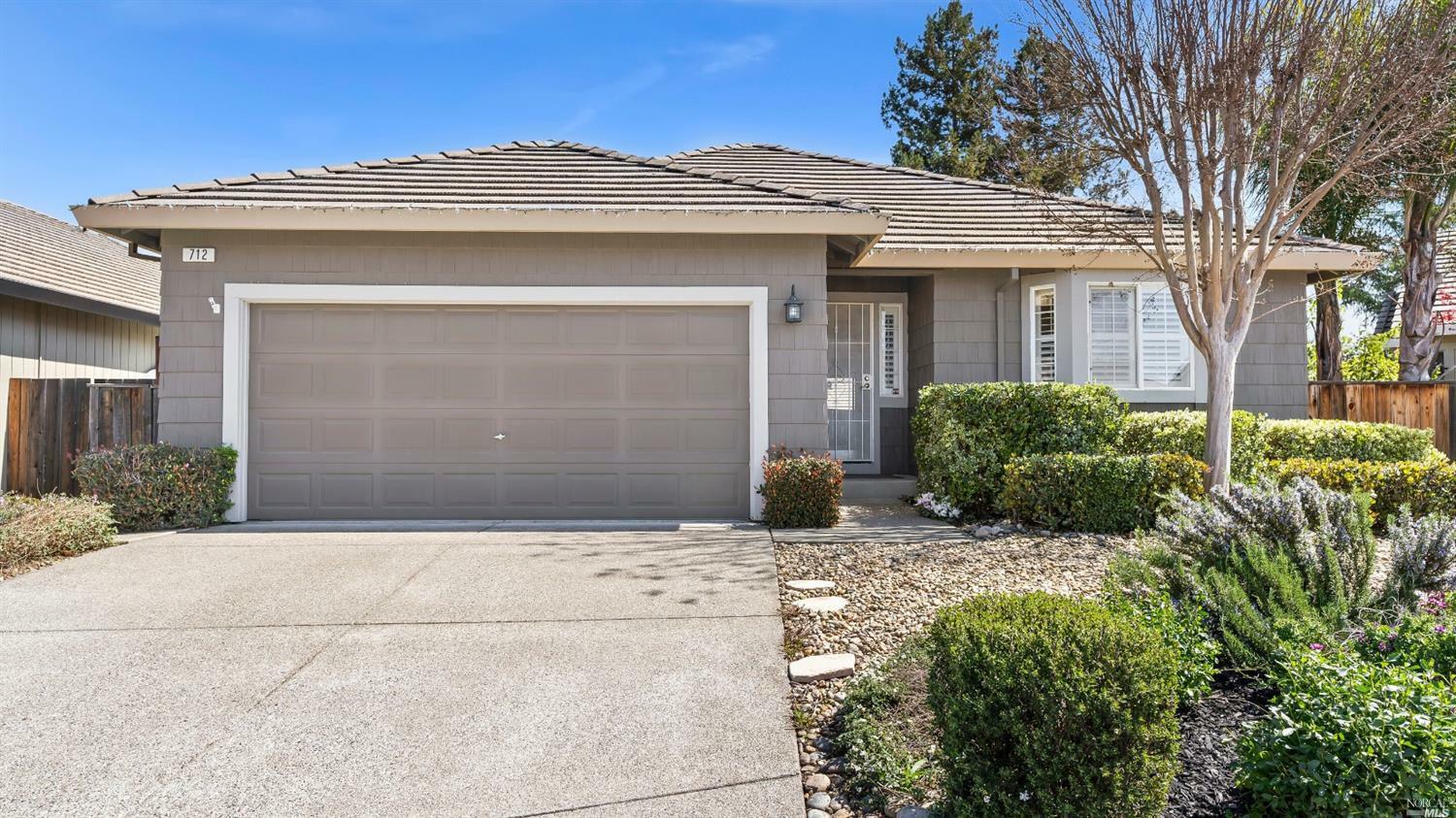 712 Hackberry Court  Windsor CA 95492 photo