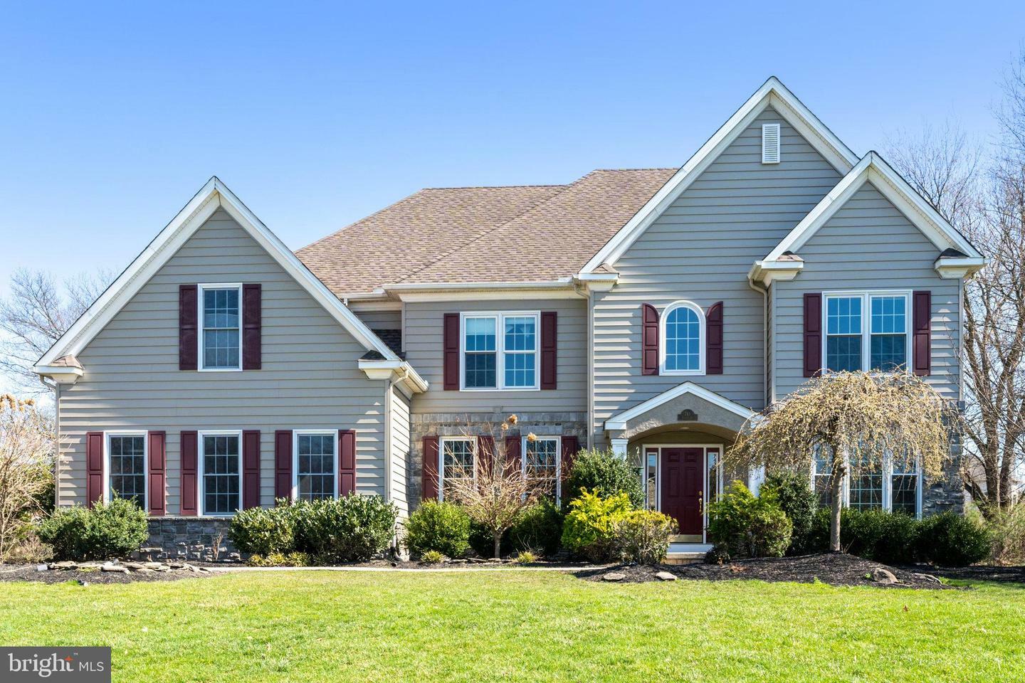 Property Photo: 743 Thoreau Drive PA 19002