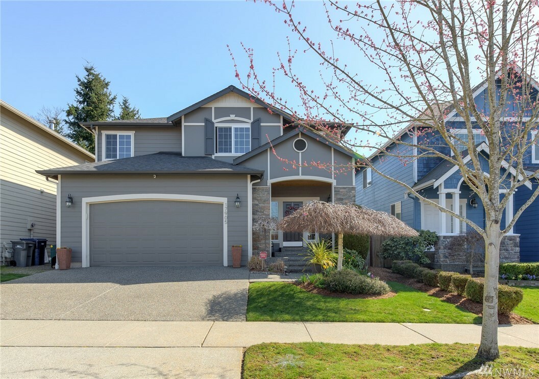 Property Photo:  17905 14th Ave W  WA 98037 